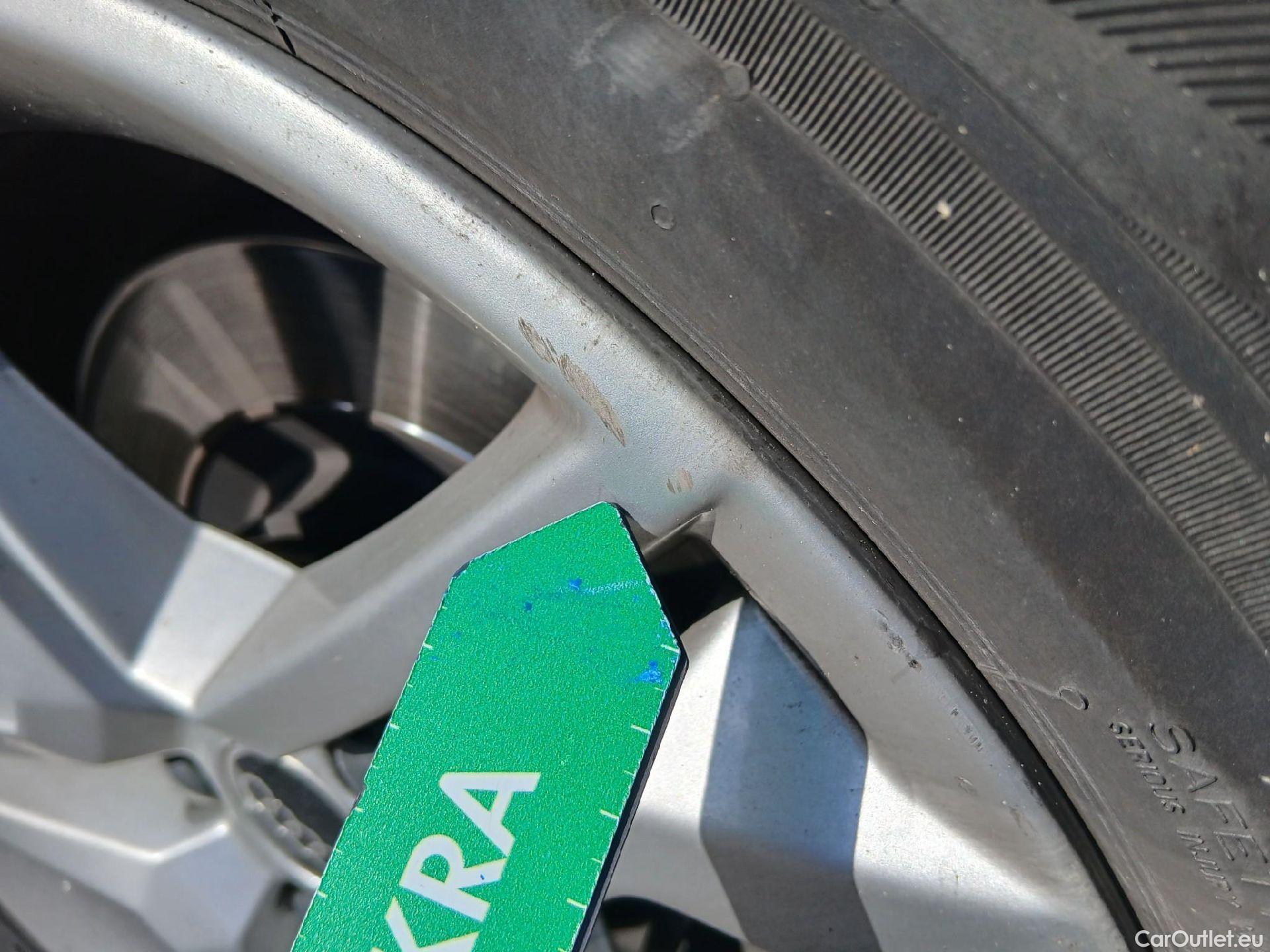  Audi  Q5 AUDI  SPORTBACK / 2020 / 5P / todoterreno Advanced 35 TDI 120kW S tronic (AC) #32