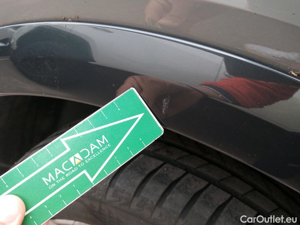  Audi  Q2 AUDI  / 2016 / 5P / todoterreno Design 30 TFSI 85kW (116CV) #33