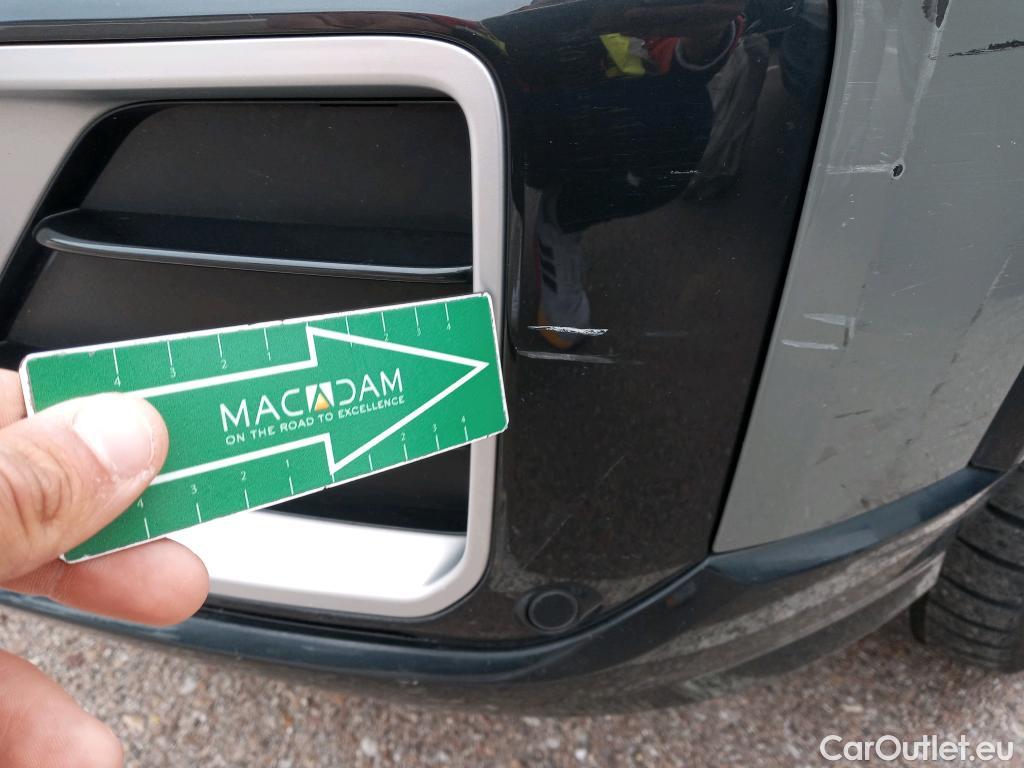  Audi  Q2 AUDI  / 2016 / 5P / todoterreno Design 30 TFSI 85kW (116CV) #35