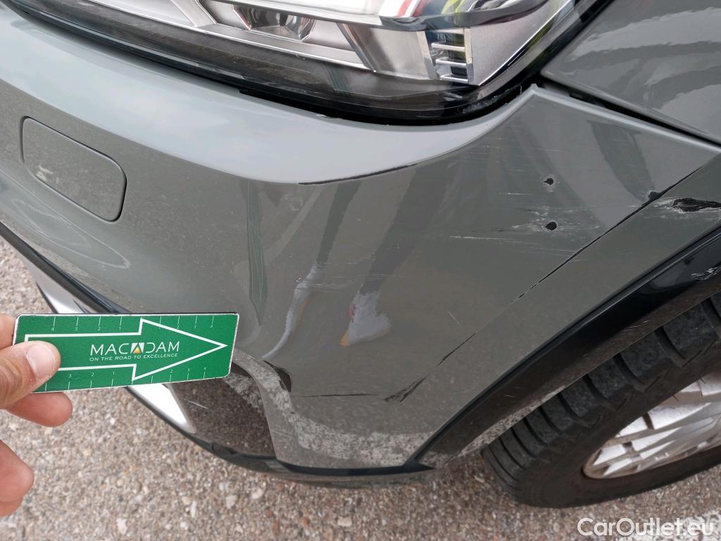  Audi  Q2 AUDI  / 2016 / 5P / todoterreno Design 30 TFSI 85kW (116CV) #18