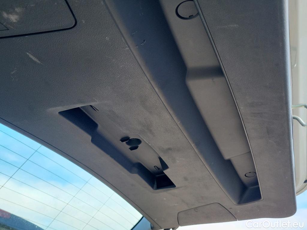  Bmw  X1 BMW  / 2019 / 5P / todoterreno sDrive18d #11