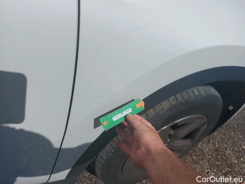  Bmw  X1 BMW  / 2022 / 5P / todoterreno sDrive18i #29