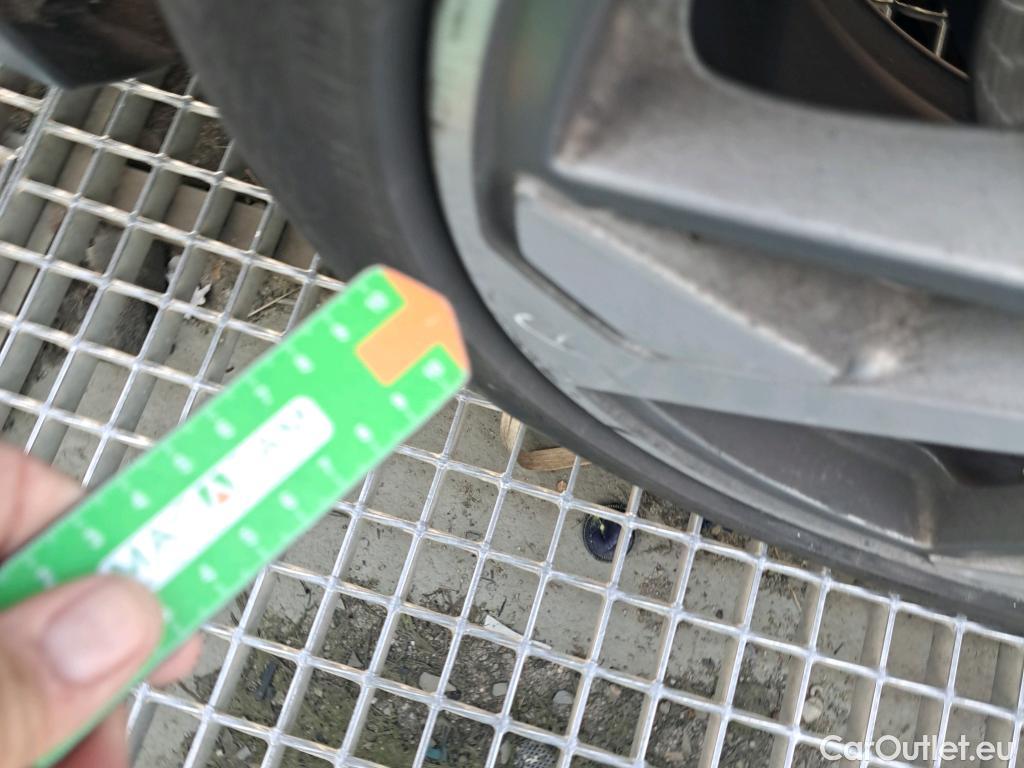  Audi  A7 Sportback AUDI A7 / 2017 / 5P / berlina con portón Sportback S7 TDI 257kW quattro triptron. #4