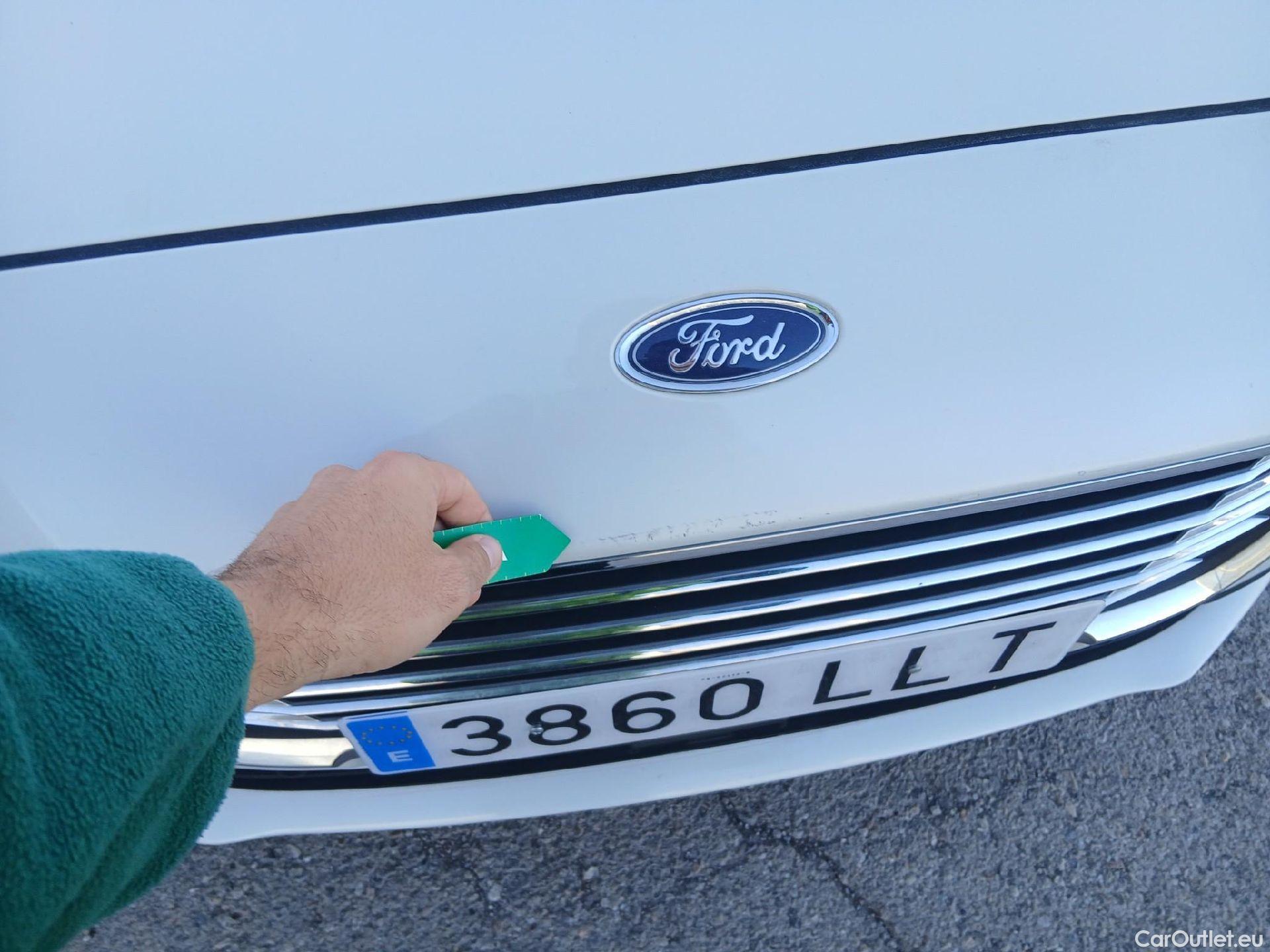  Ford  Focus FORD  / 2018 / 5P / familiar 1.5 Ecoblue 88kW Titanium SB #2