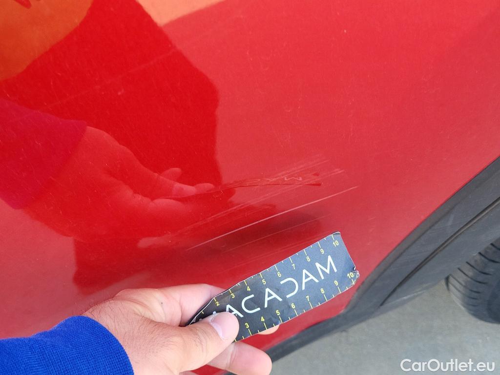  KIA  STONIC KIA  / 2017 / 5P / todoterreno 1.0 T-GDi 74kW (100CV) MHEV iMT Drive #13