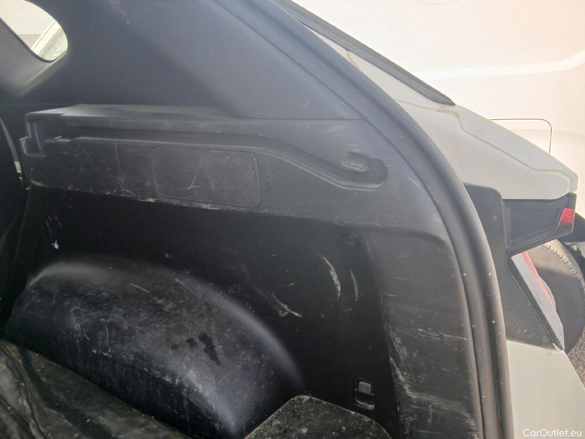  Hyundai  Tucson HYUNDAI  / 2020 / 5P / todoterreno 1.6 CRDI 100kW (136CV) 48V Maxx DCT 4x4 #5