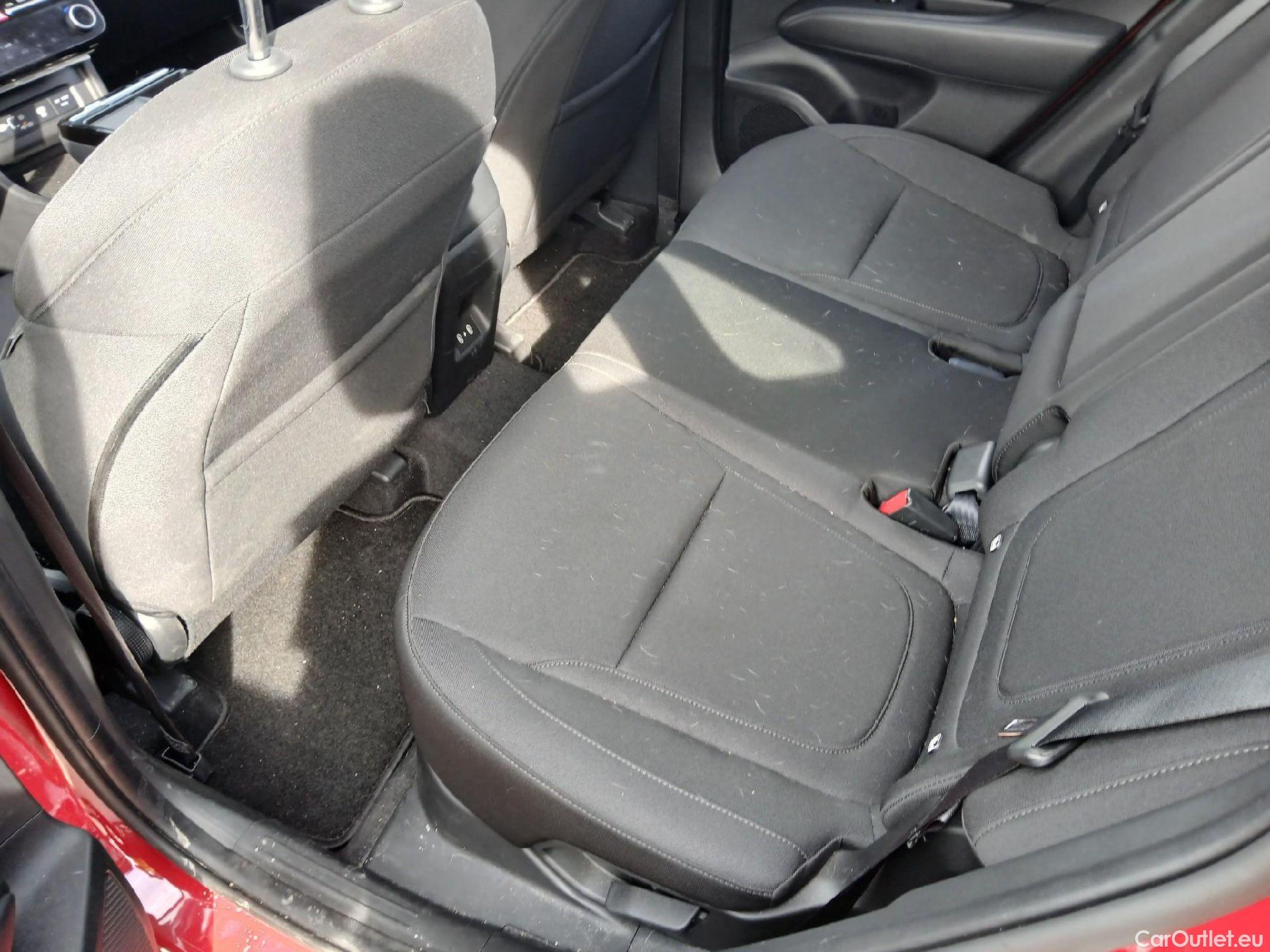  Hyundai  Tucson HYUNDAI  / 2024 / 5P / todoterreno 1.6T 158kW (215CV) HEV AT Klass #4