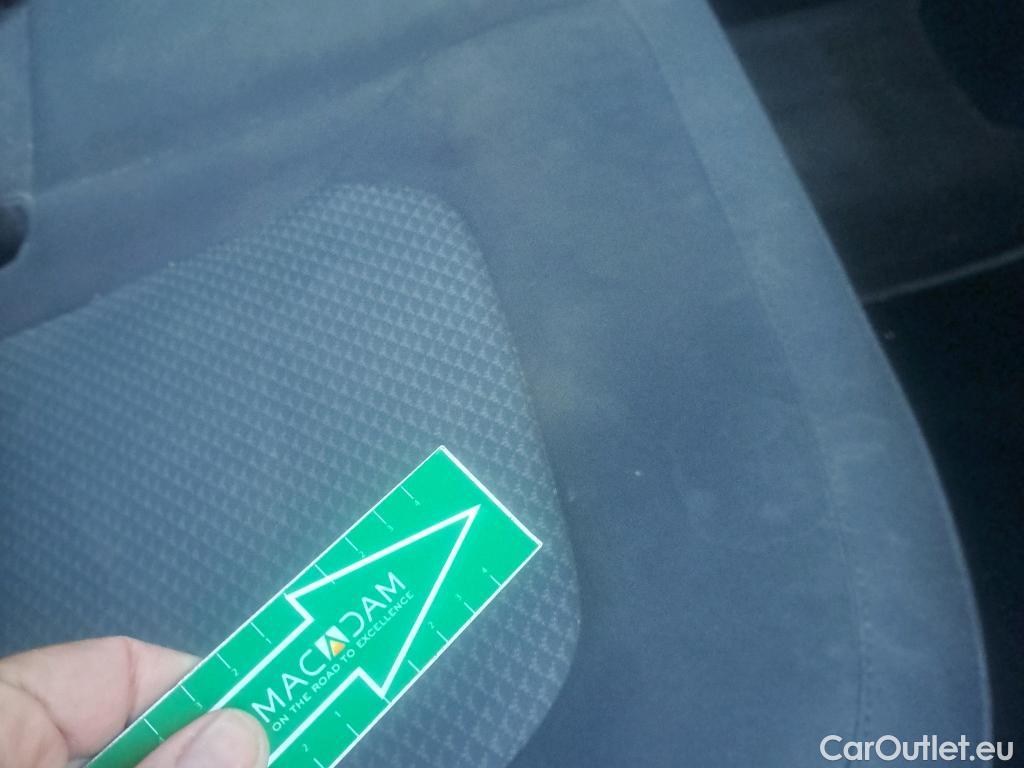  KIA  Niro KIA  / 2022 / 5P / crossover 1.6 GDi HEV 104kW (141CV) Concept #4