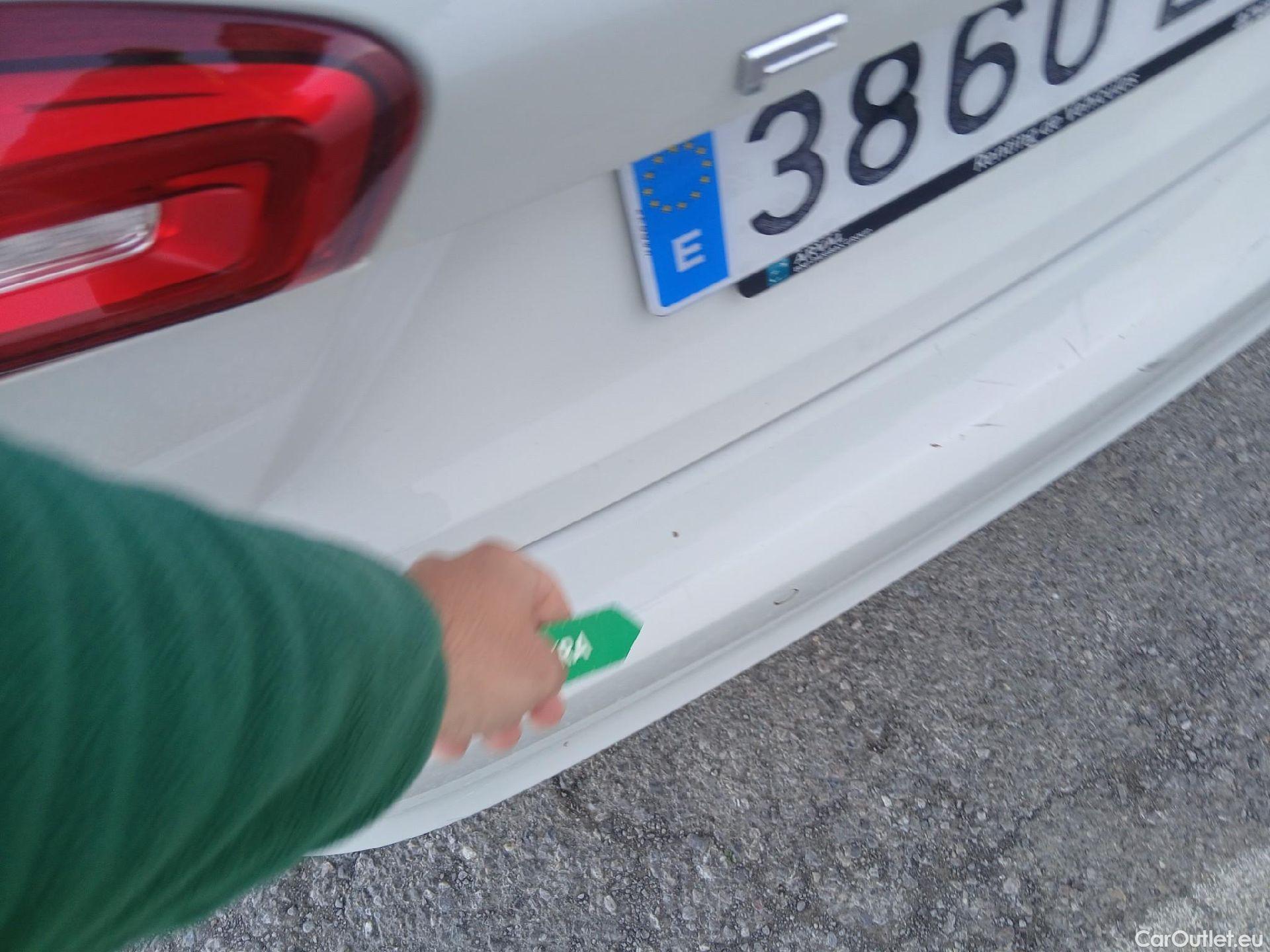  Ford  Focus FORD  / 2018 / 5P / familiar 1.5 Ecoblue 88kW Titanium SB #6