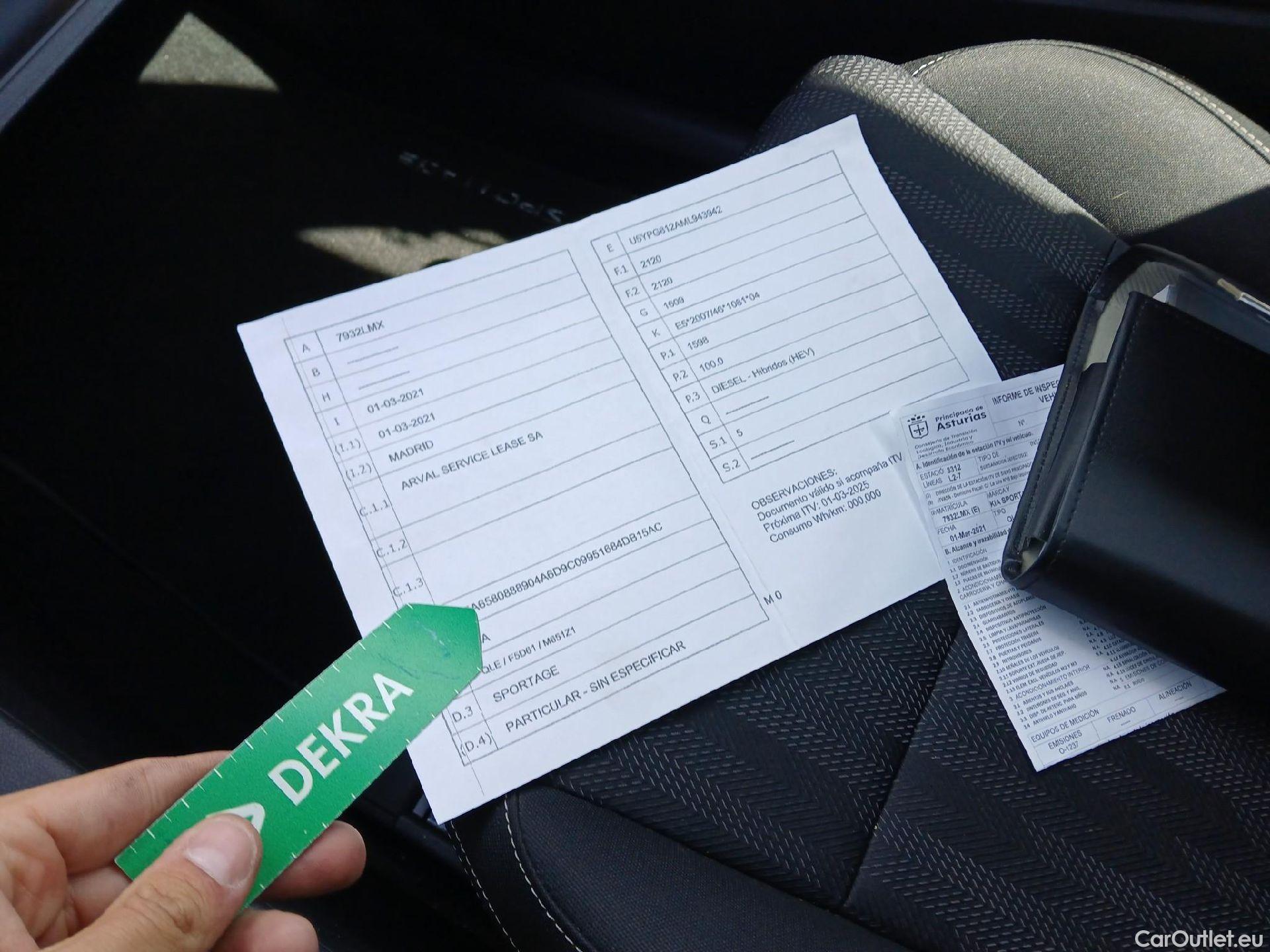  KIA  Sportage KIA  / 2018 / 5P / todoterreno 1.6 MHEV Business 100kW (136CV) 4x2 #1