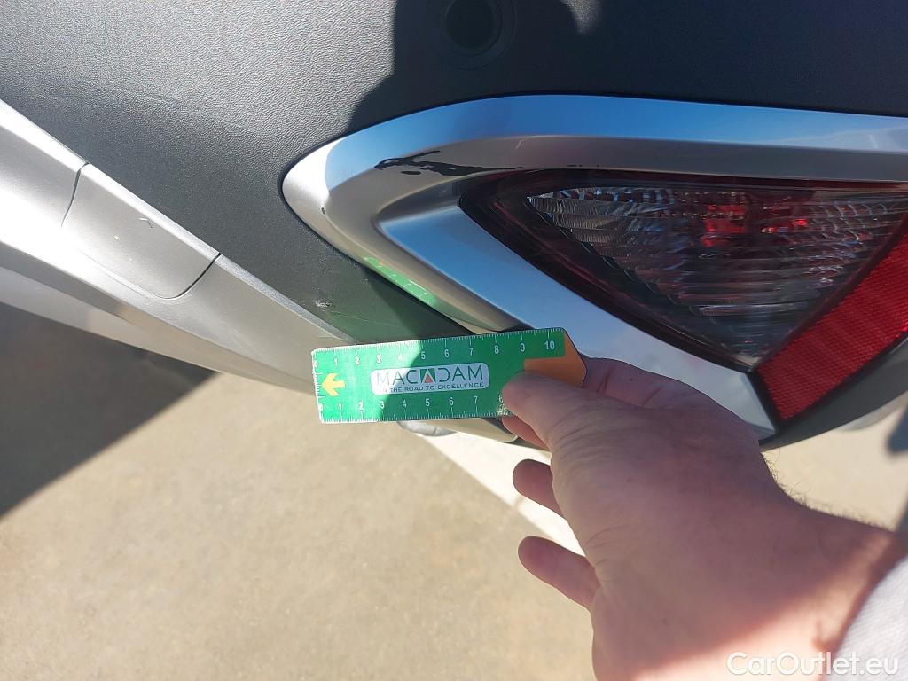  KIA  Sportage KIA  / 2022 / 5P / todoterreno 1.6 T-GDi 110kW (150CV) Drive 4x2 #18