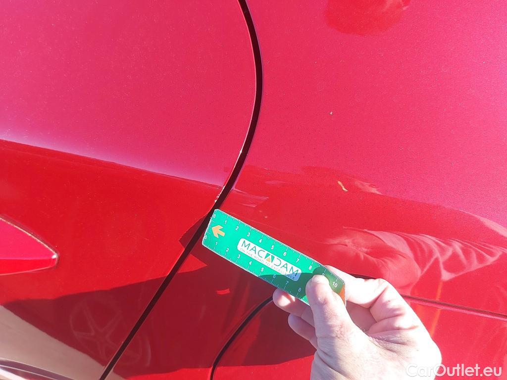  KIA  Sportage KIA  / 2022 / 5P / todoterreno 1.6 T-GDi 110kW (150CV) Drive 4x2 #9