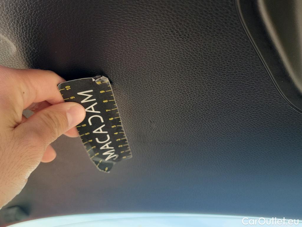  KIA  STONIC KIA  / 2017 / 5P / todoterreno 1.0 T-GDi 74kW (100CV) MHEV iMT Drive #15