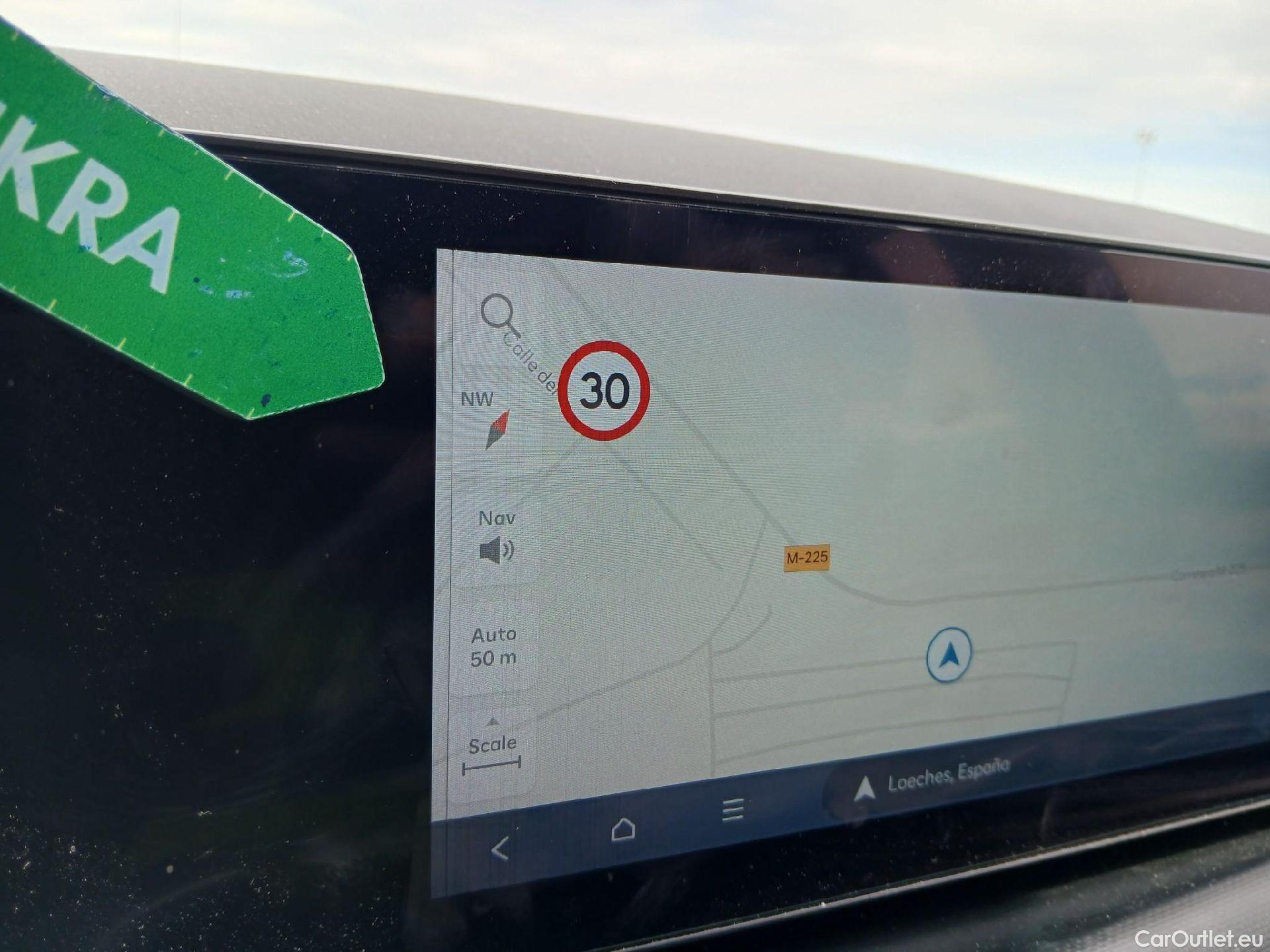  Hyundai  Tucson HYUNDAI  / 2024 / 5P / todoterreno 1.6T 158kW (215CV) HEV AT Klass #2