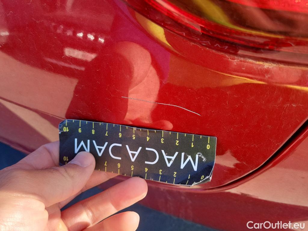  KIA  STONIC KIA  / 2017 / 5P / todoterreno 1.0 T-GDi 74kW (100CV) MHEV iMT Drive #2