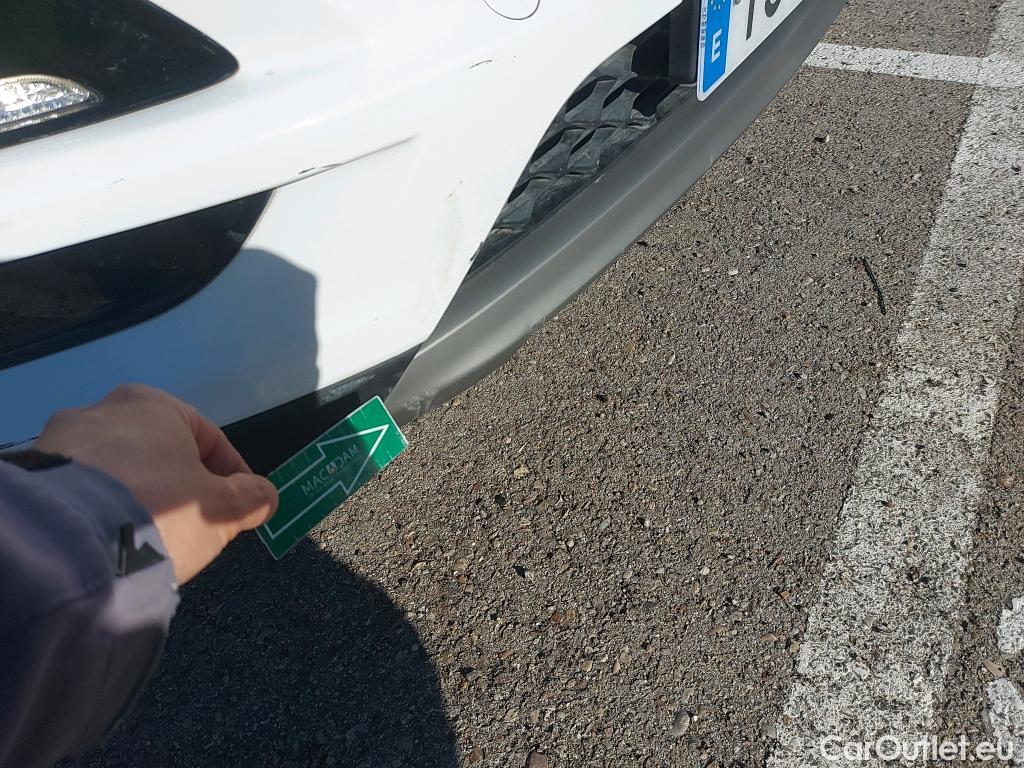  Hyundai  Tucson HYUNDAI  / 2018 / 5P / todoterreno  CRDI 1.6 116 CV 48V 4X2 SLE(SP)(SL) #12