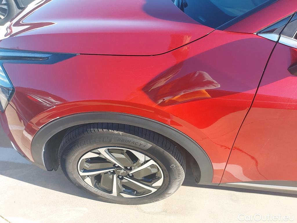  KIA  Sportage KIA  / 2022 / 5P / todoterreno 1.6 T-GDi 110kW (150CV) Drive 4x2 #11