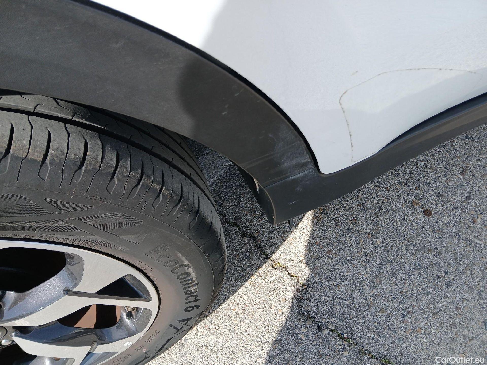  KIA  Sportage KIA  / 2018 / 5P / todoterreno 1.6 MHEV Business 100kW (136CV) 4x2 #24