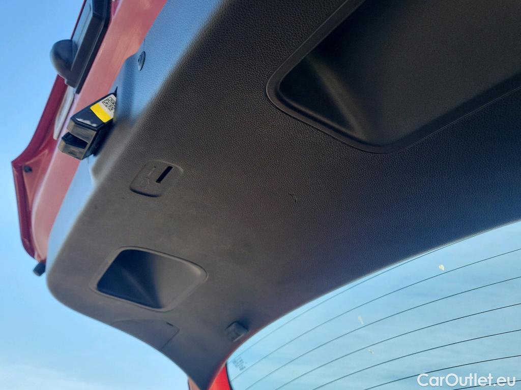  KIA  STONIC KIA  / 2017 / 5P / todoterreno 1.0 T-GDi 74kW (100CV) MHEV iMT Drive #14