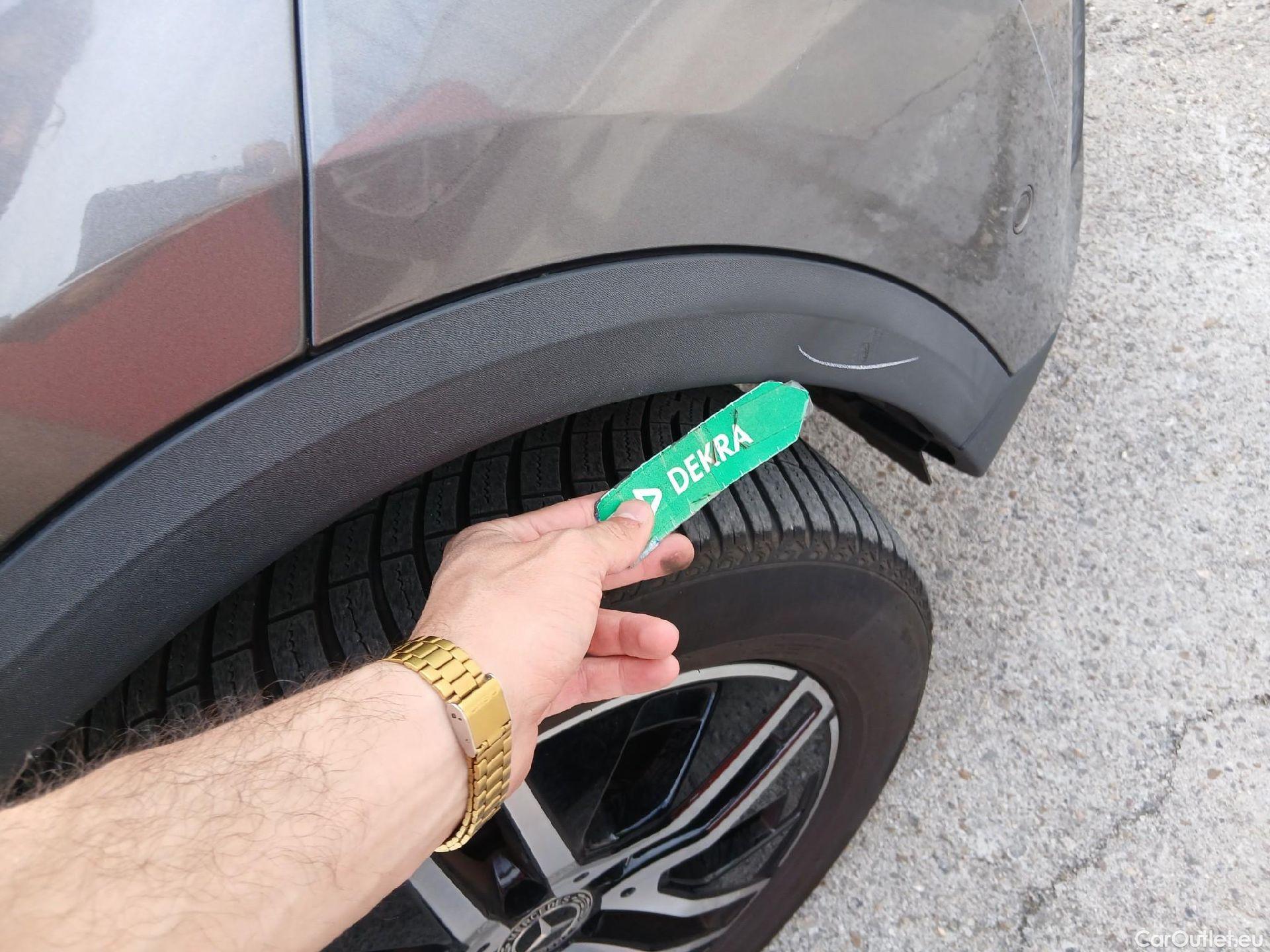  Mercedes  GLA MERCEDES-BENZ  / 2020 / 5P / todoterreno  250 e #36