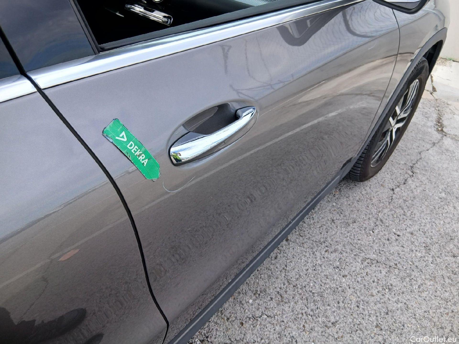  Mercedes  GLA MERCEDES-BENZ  / 2020 / 5P / todoterreno  250 e #32