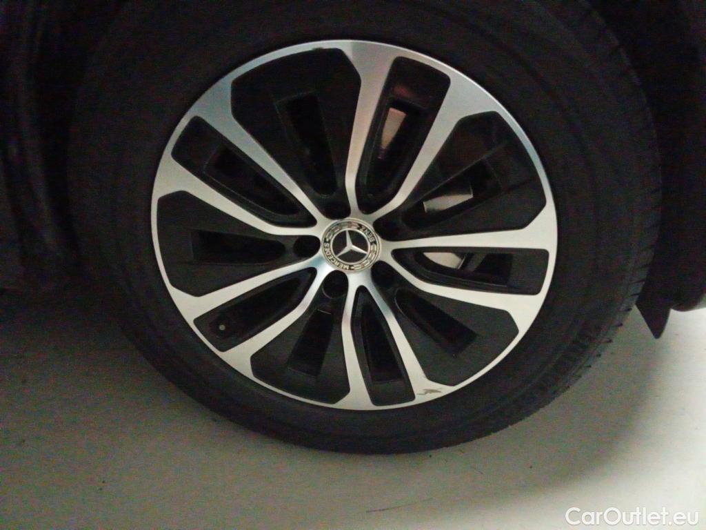  Mercedes  GLC MERCEDES-BENZ  / 2022 / 5P / todoterreno  220 d 4MATIC #36