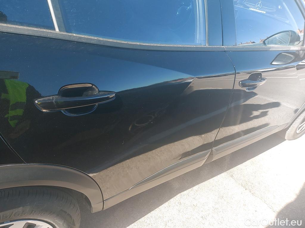  Peugeot  2008 PEUGEOT  / 2019 / 5P / todoterreno Active BlueHDI 81kW (110CV) #13