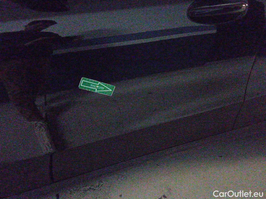  Mercedes  GLC MERCEDES-BENZ  / 2022 / 5P / todoterreno  220 d 4MATIC #35