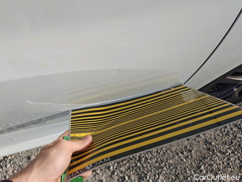  Peugeot  208 PEUGEOT  / 2019 / 5P / berlina con portón BlueHDi 73kW (100CV) Active Pack #13