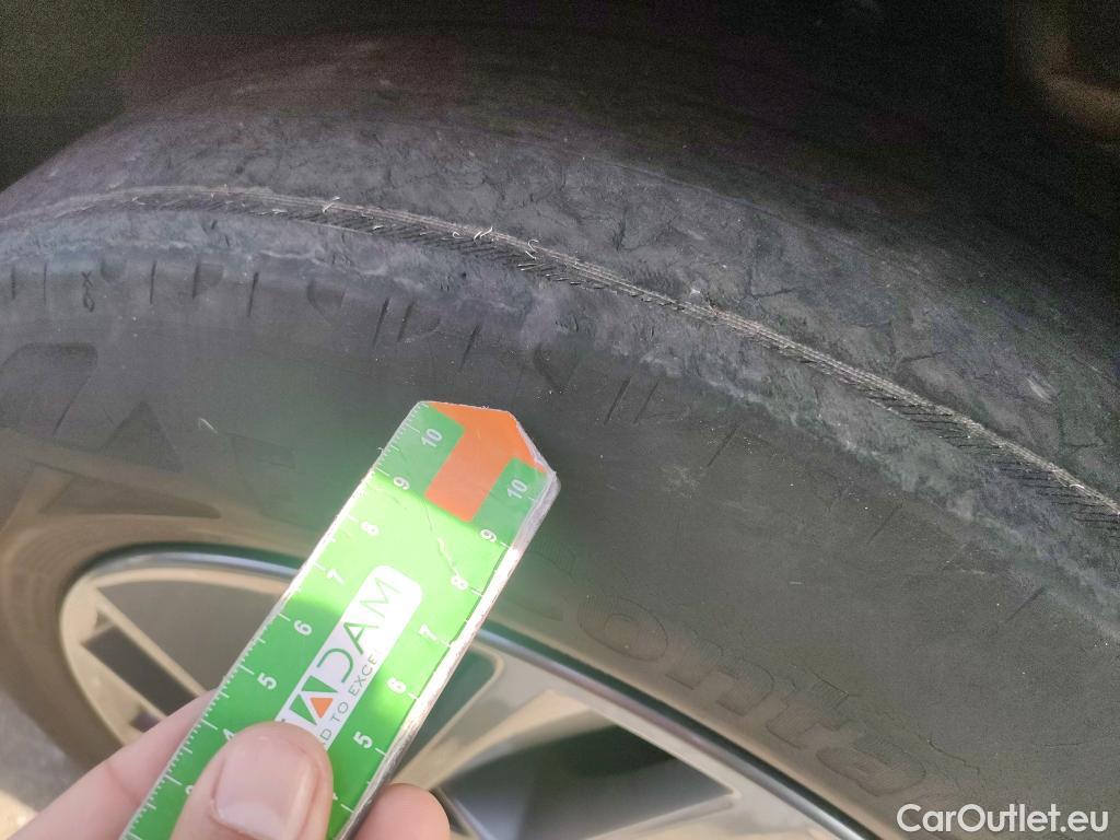  Nissan  Qashqai NISSAN  / 2021 / 5P / todoterreno DIG-T 116kW (158CV) mHEV Xtronic Acenta (AC) #6