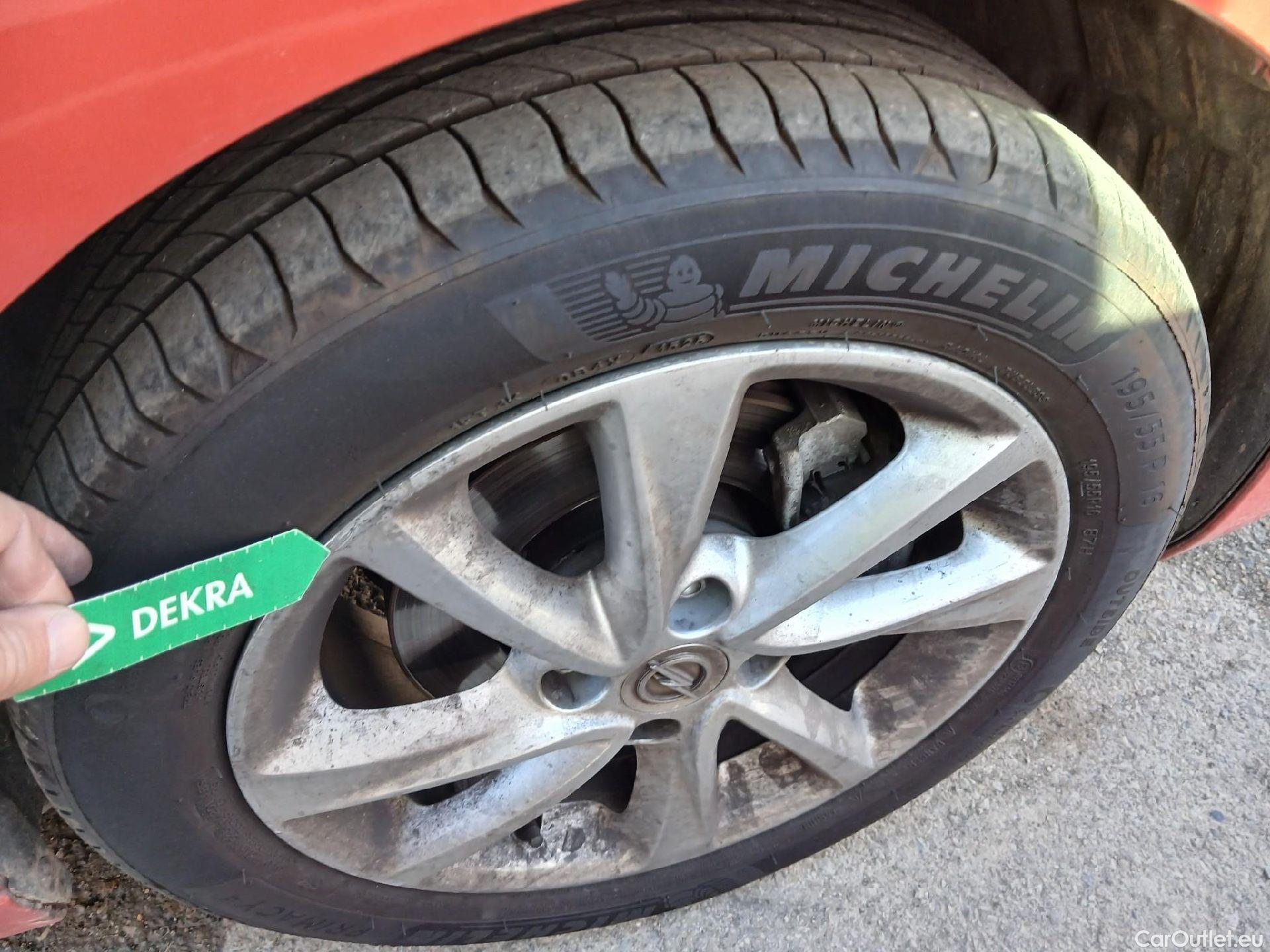  Opel  Corsa OPEL  / 2019 / 5P / berlina con portón 1.2T XHL 74kW (100CV) Edition #22