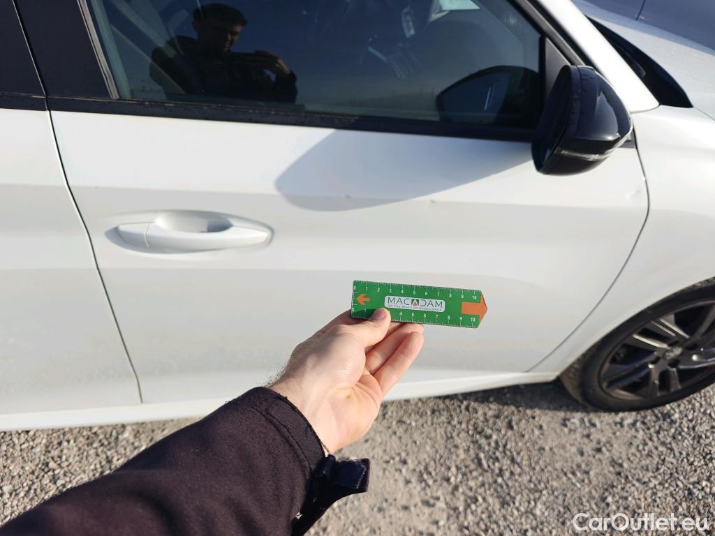  Peugeot  208 PEUGEOT  / 2019 / 5P / berlina con portón BlueHDi 73kW (100CV) Active Pack #10