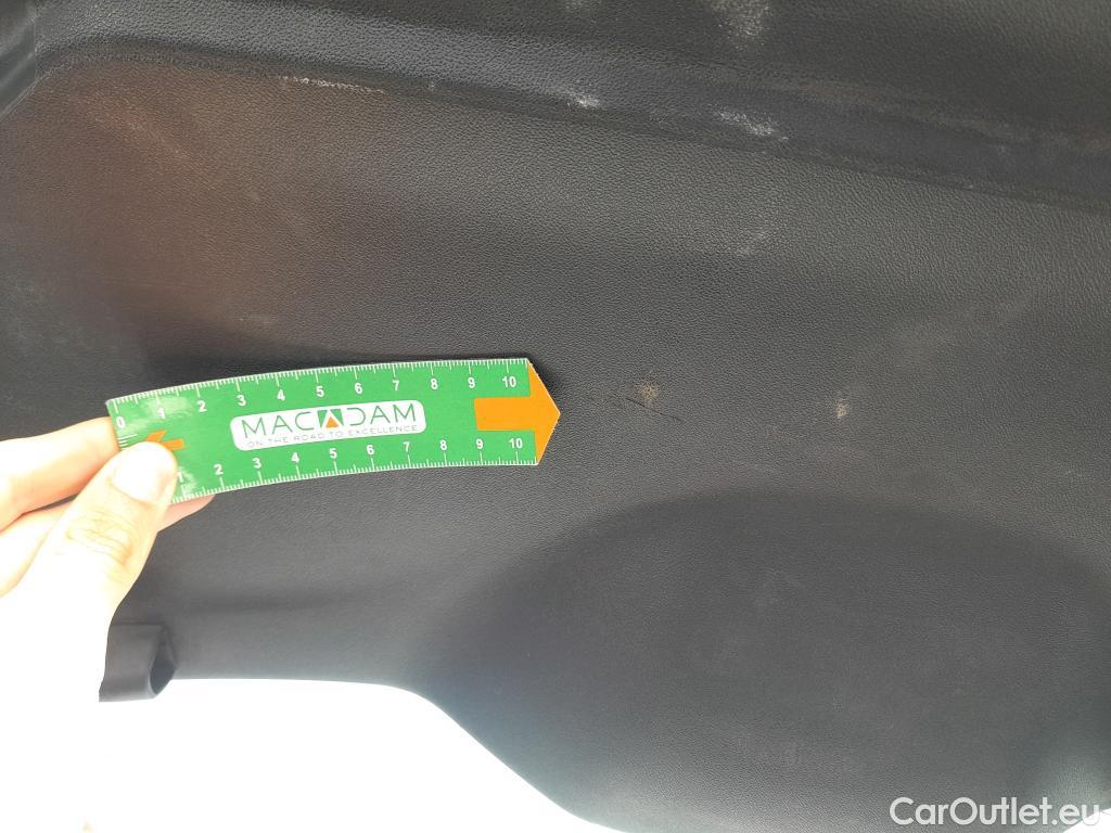  Peugeot  208 PEUGEOT  5p 1G berlina con portón 5P ACCESS 1.6 BlueHDi 55KW (75CV) #8