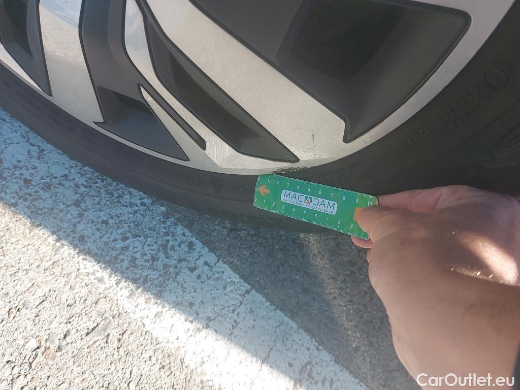  Peugeot  2008 PEUGEOT  / 2019 / 5P / todoterreno Active BlueHDI 81kW (110CV) #10