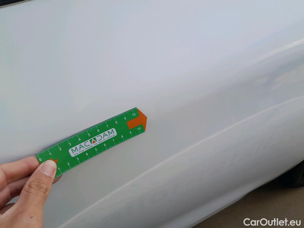  Peugeot  208 PEUGEOT  5p 1G berlina con portón 5P ACCESS 1.6 BlueHDi 55KW (75CV) #18