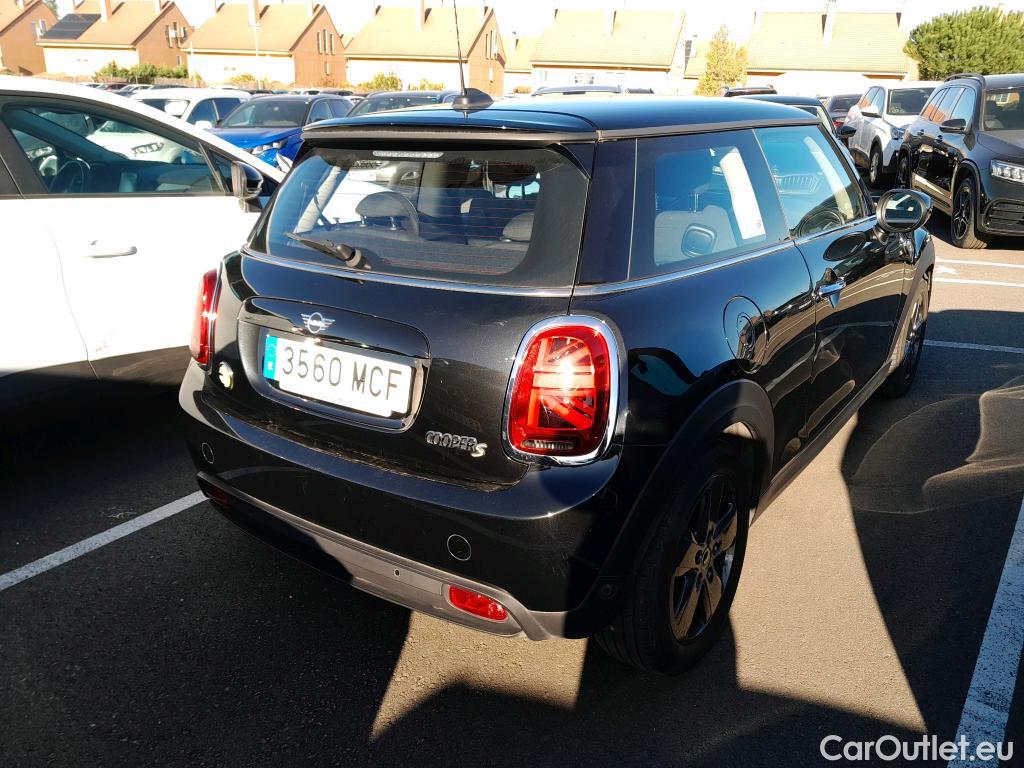  Mini  Mini   / 2021 / 3P / berlina con portón COOPER SE #13