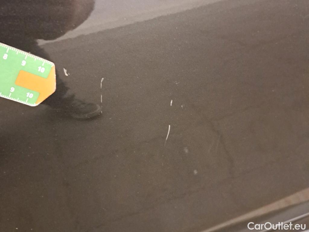  Mercedes  C-Klasse MERCEDES-BENZ Clase C / 2018 / 4P / sedán C 220 d #17