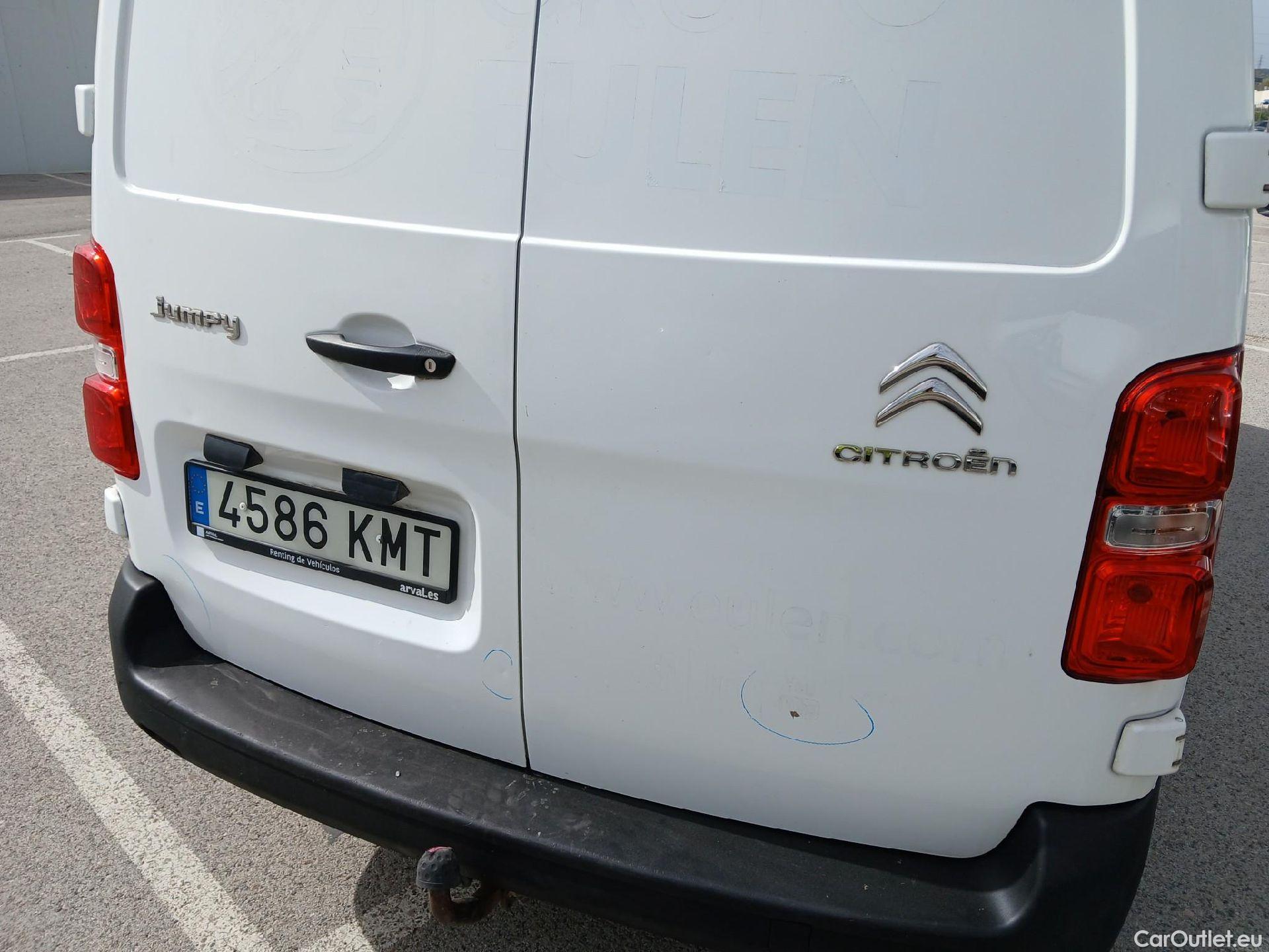  Citroen  Jumpy CITROEN  VU 4P 3G FURGÓN Talla M BlueHDi 90KW (120CV) 6v Confort #33