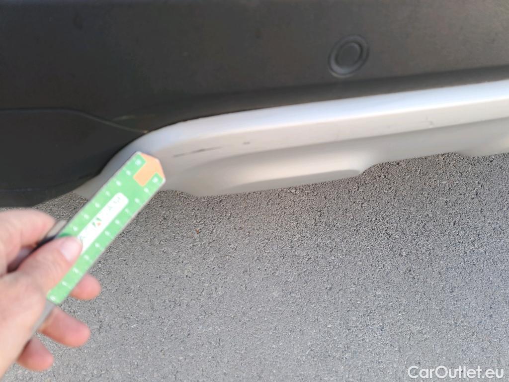  Renault  Captur RENAULT  / 2017 / 5P / crossover Zen TCe 66kW (90CV) -18 (CX) #18