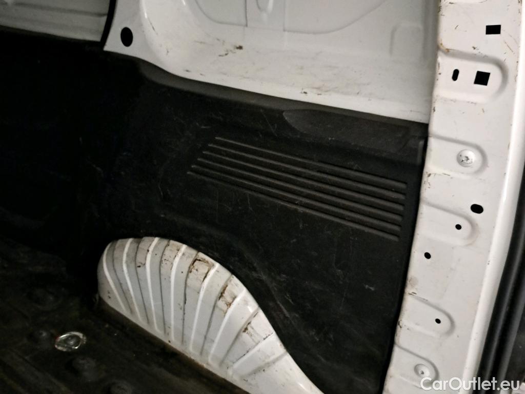  Citroen  Berlingo CITROEN  / 2018 / 3P / furgón derivado de turismo Talla M BlueHDi 100 CONTROL #7