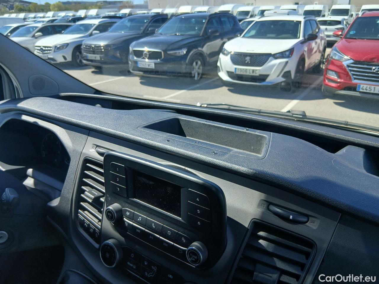  Ford  Transit FORD  Custom / 2012 / 4P / combi Kombi 2.0 TDCI 96kW 320 L2 Trend MHEV #33