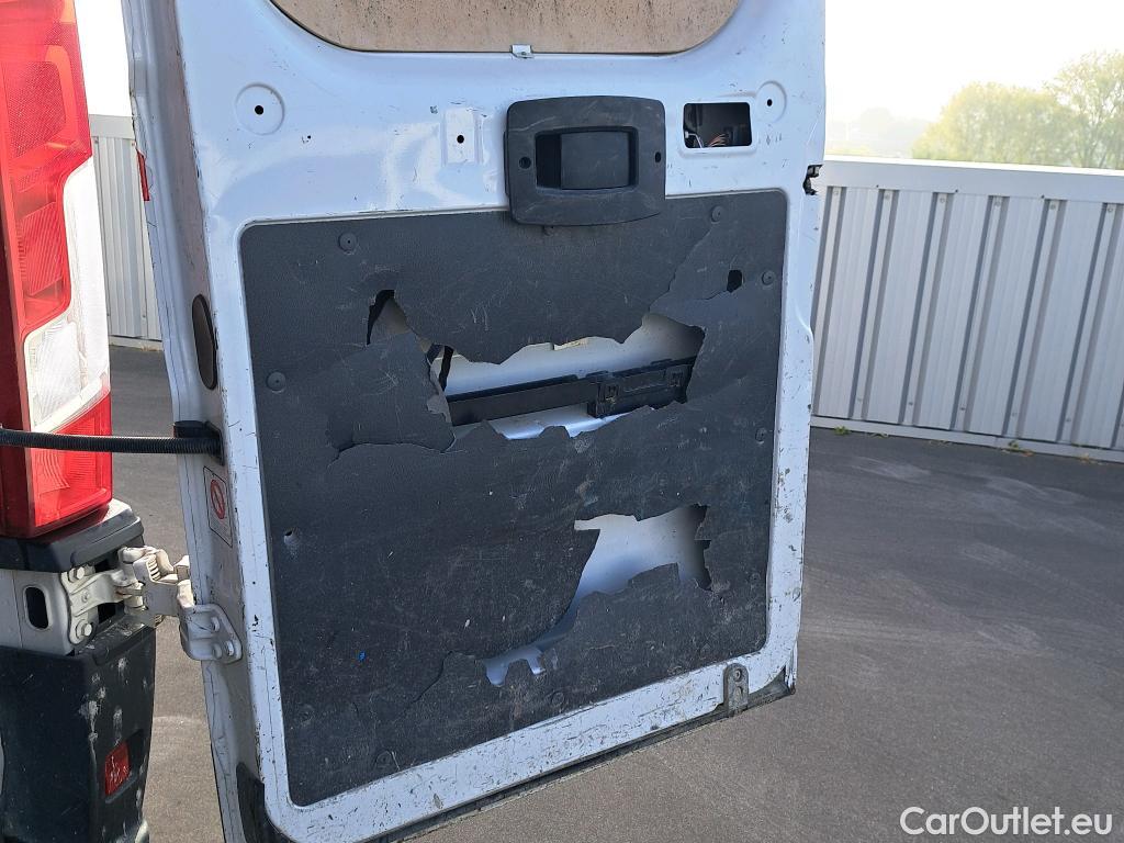  Citroen  Jumper CITROEN  / 2014 / 4P / furgón BlueHDi 103KW (140CV) Furgón 35L3H2 #78