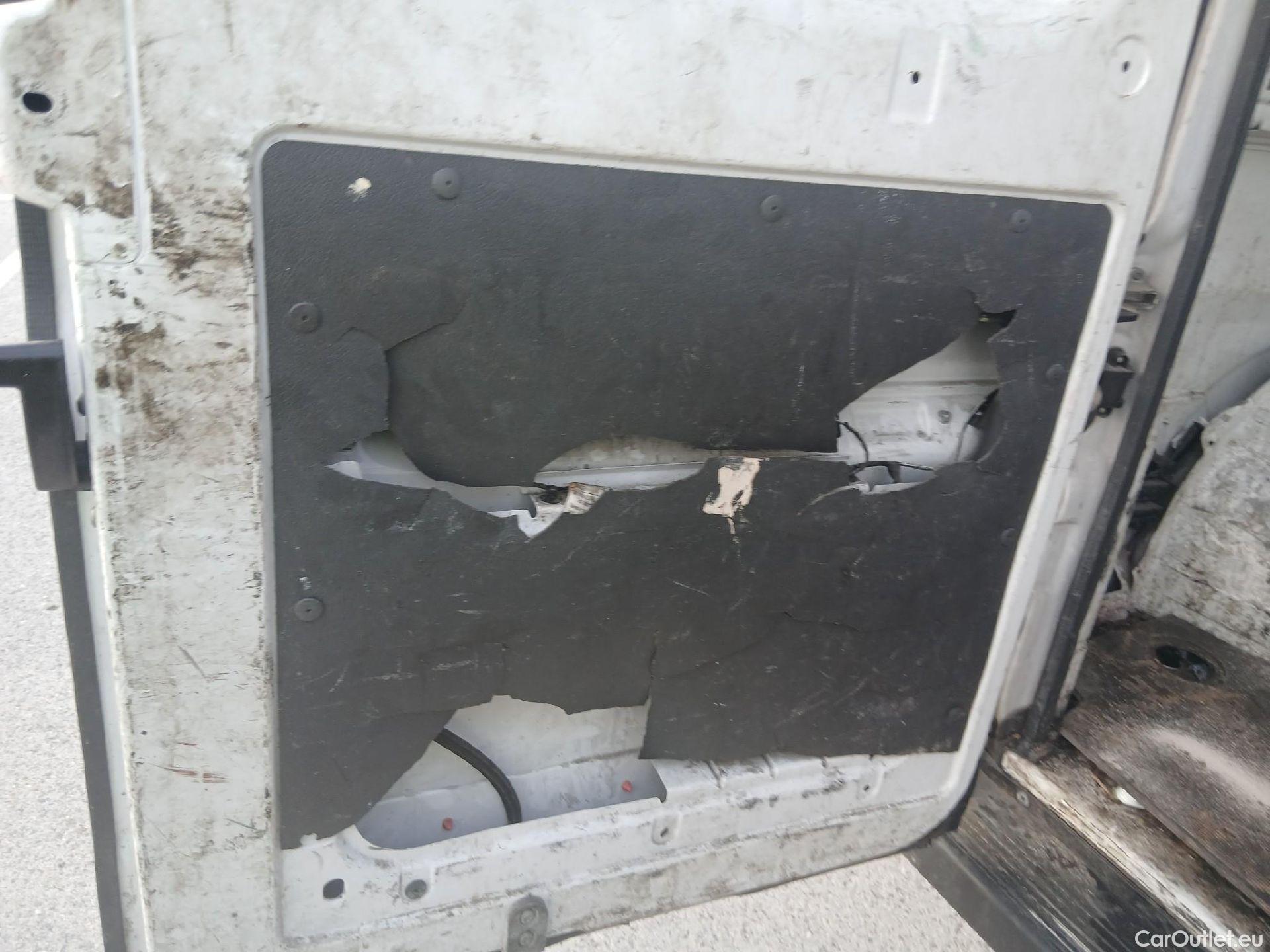  Fiat  Ducato FIAT  / 2014 / 4P / furgón Furgón 35 Medio 100kW Natural Power #7