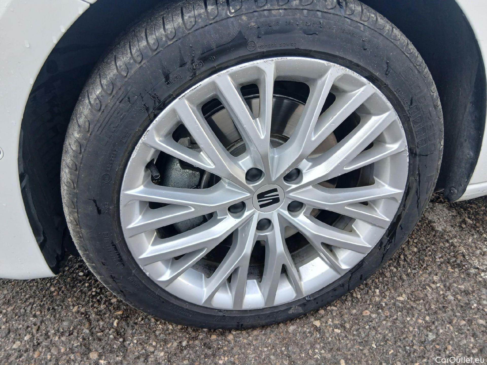  Seat  Leon SEAT Nuevo León / 2020 / 5P / familiar SP 1.4 e-Hybrid DSG S&S Xcellence Go L #6