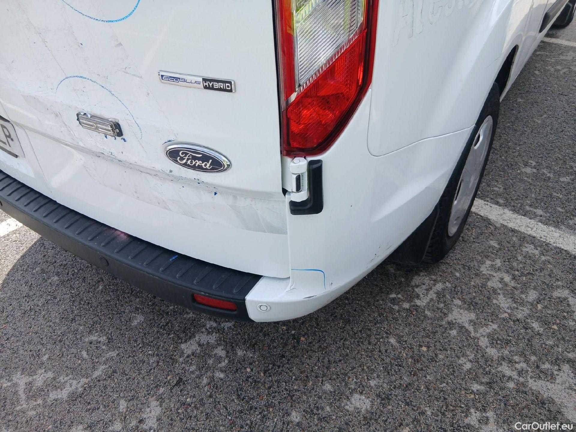  Ford  Transit FORD  Custom / 2012 / 4P / combi Kombi 2.0 TDCI 96kW 320 L2 Trend MHEV #19