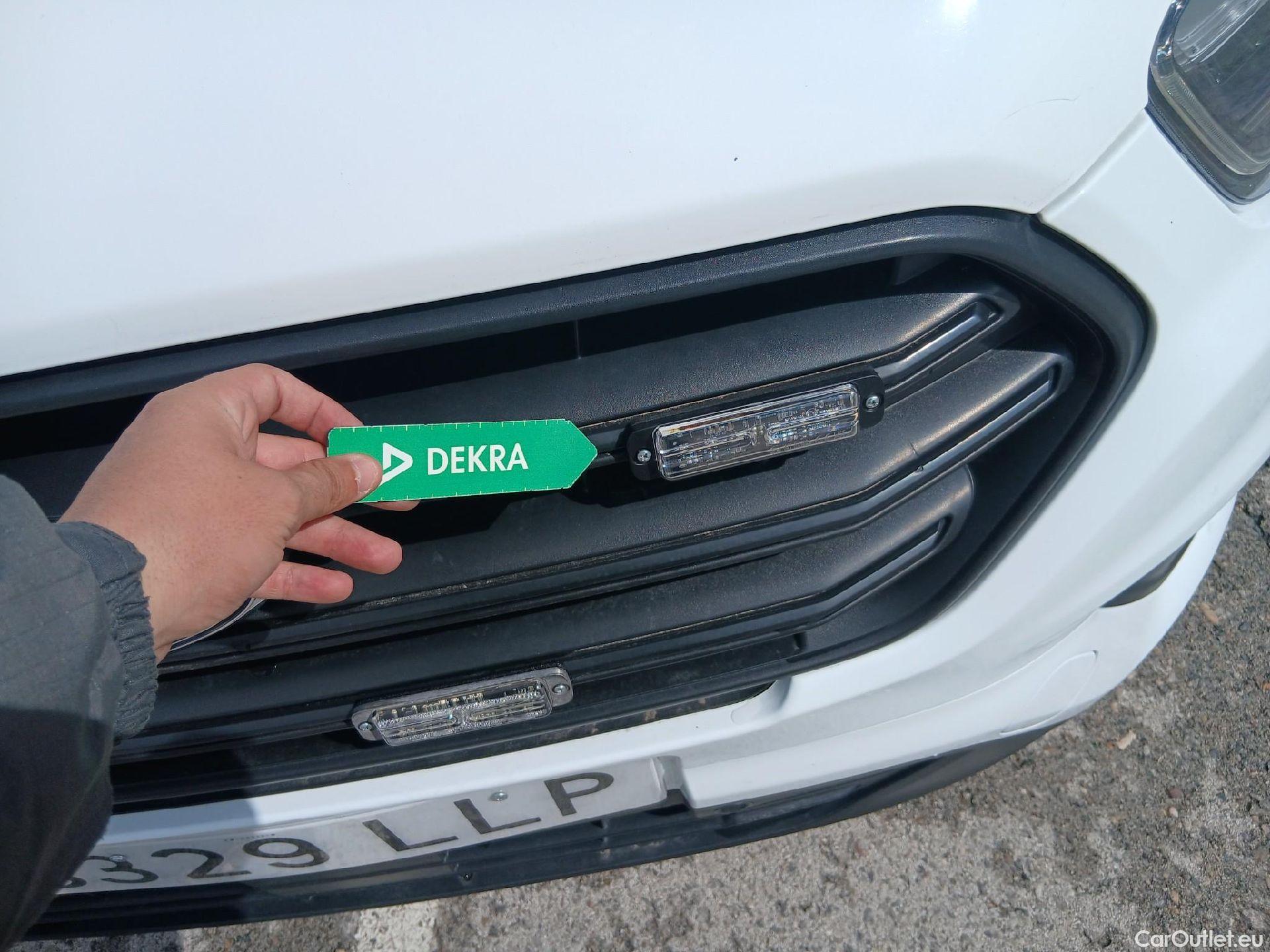  Ford  Transit FORD  Custom / 2012 / 4P / combi Kombi 2.0 TDCI 96kW 320 L2 Trend MHEV #8