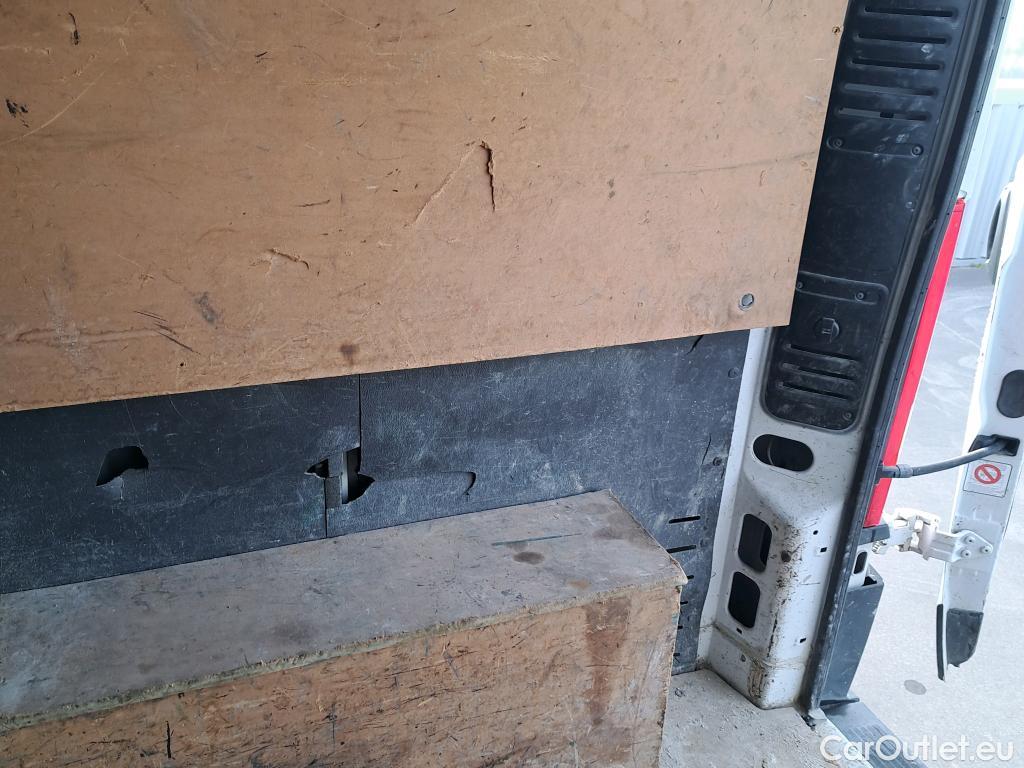  Citroen  Jumper CITROEN  / 2014 / 4P / furgón BlueHDi 103KW (140CV) Furgón 35L3H2 #3