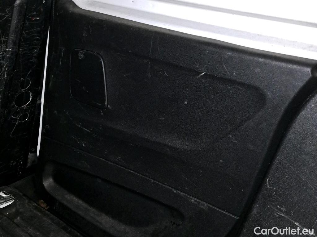  Citroen  Berlingo CITROEN  / 2018 / 3P / furgón derivado de turismo Talla M BlueHDi 100 CONTROL #23