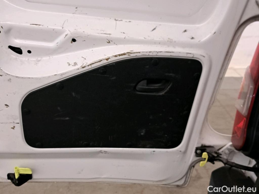  Citroen  Berlingo CITROEN  / 2018 / 3P / furgón derivado de turismo Talla M BlueHDi 100 CONTROL #27