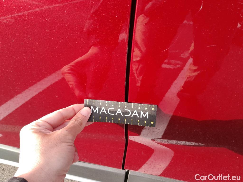  Toyota  RAV4 TOYOTA  / 2018 / 5P / todoterreno 2.5l 220H Luxury 4WD #4